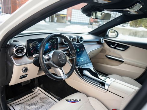 Used 2022 Mercedes-Benz C 300 4MATIC Sedan w/ Exclusive Trim Package image 13