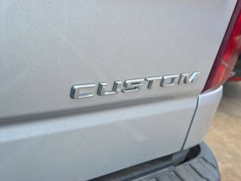 Used 2021 Chevrolet Silverado 1500 Custom RWD image 12
