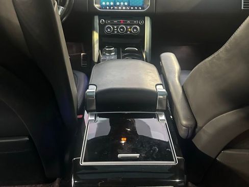 Used 2017 Land Rover Range Rover Long Wheelbase Supercharged image 19