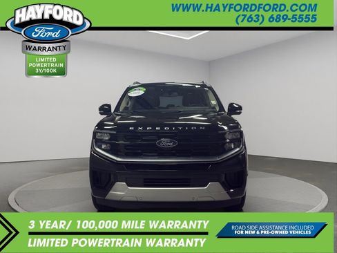 Used 2025 Ford Expedition Platinum image 6