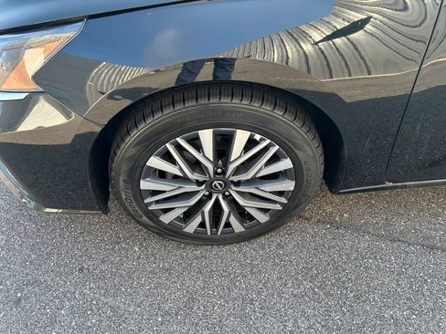 Certified 2025 Nissan Altima 2.5 SV FWD image 9