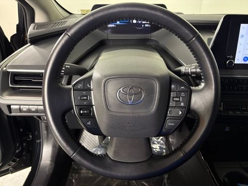 Used 2023 Toyota Prius LE FWD image 23