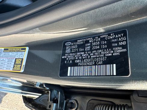 New 2026 Hyundai Elantra SE image 21