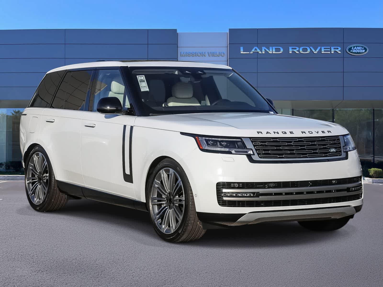 New 2026 Land Rover Range Rover SE AWD/4WD image 3