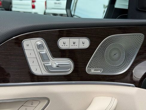 Certified 2026 Mercedes-Benz GLS 450 4MATIC image 4