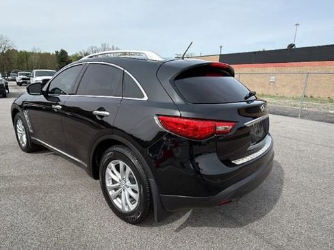 Used 2015 INFINITI QX70 AWD w/ Premium Package image 4