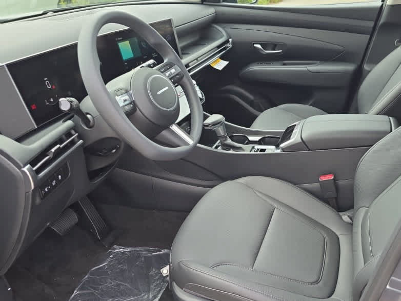 New 2026 Hyundai Tucson SEL Plus FWD image 16