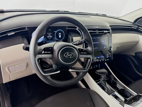 Used 2022 Hyundai Tucson SEL w/ Convenience Package FWD image 8