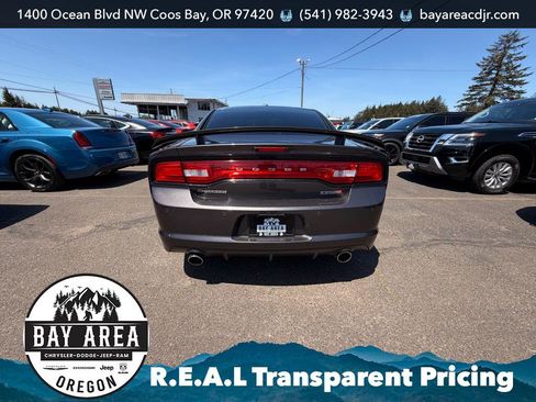 Used 2013 Dodge Charger SRT8 w/ Adaptive Cruise Control Group RWD image 5