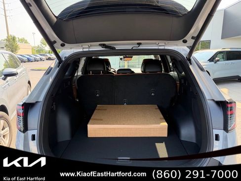 New 2026 Kia Sportage X-Line w/ X-Line Technology Package AWD/4WD image 16