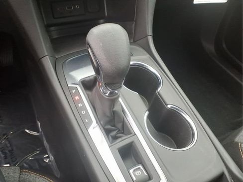 Certified 2024 Chevrolet Equinox LT w/ LPO, Floor Liner Package image 17