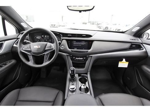 New 2026 Cadillac XT5 Premium Luxury FWD image 9
