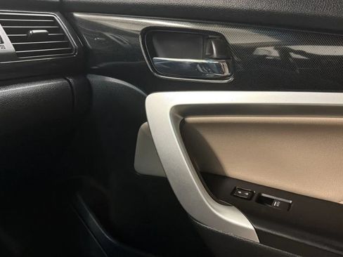 Used 2015 Honda Accord EX image 16