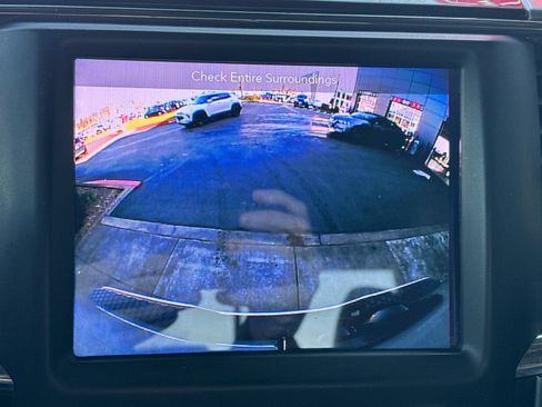 Used 2018 RAM 2500 Laramie w/ Sport Appearance Group AWD/4WD image 17