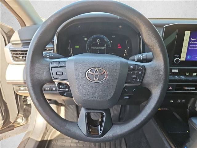 Certified 2025 Toyota Camry LE FWD image 13