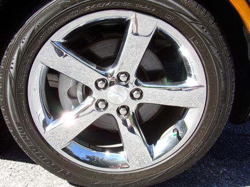 Used 2007 Pontiac Solstice Convertible w/ Premium Package RWD image 23