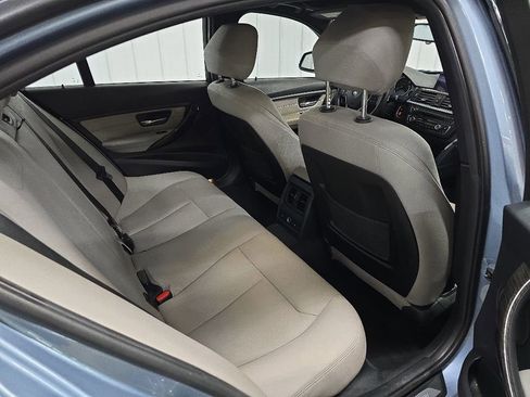 Used 2013 BMW 335i xDrive Sedan AWD/4WD image 17