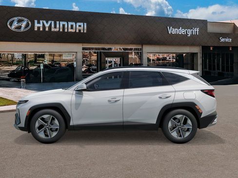 New 2026 Hyundai Tucson SEL FWD image 3