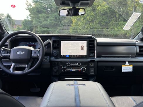 New 2026 Ford F250 Platinum w/ Tremor Off-Road Package image 23