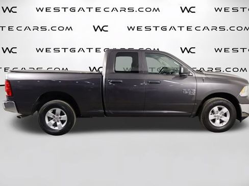 Used 2024 RAM 1500 Classic SLT AWD/4WD image 38