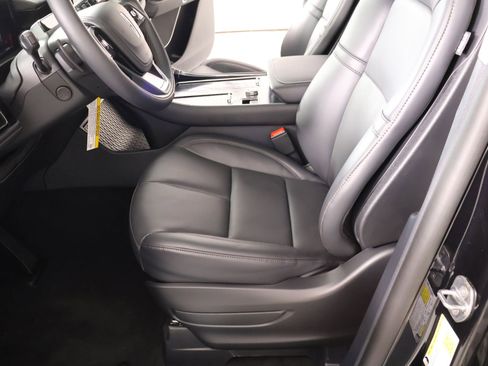 New 2026 Lincoln Aviator 2WD image 11