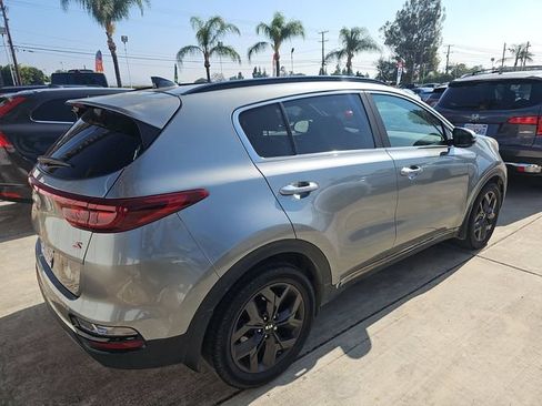 Used 2020 Kia Sportage S w/ S Sunroof Package FWD image 3