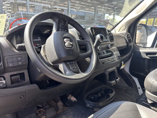 Used 2026 RAM ProMaster 2500 w/ Convenience Group FWD image 12