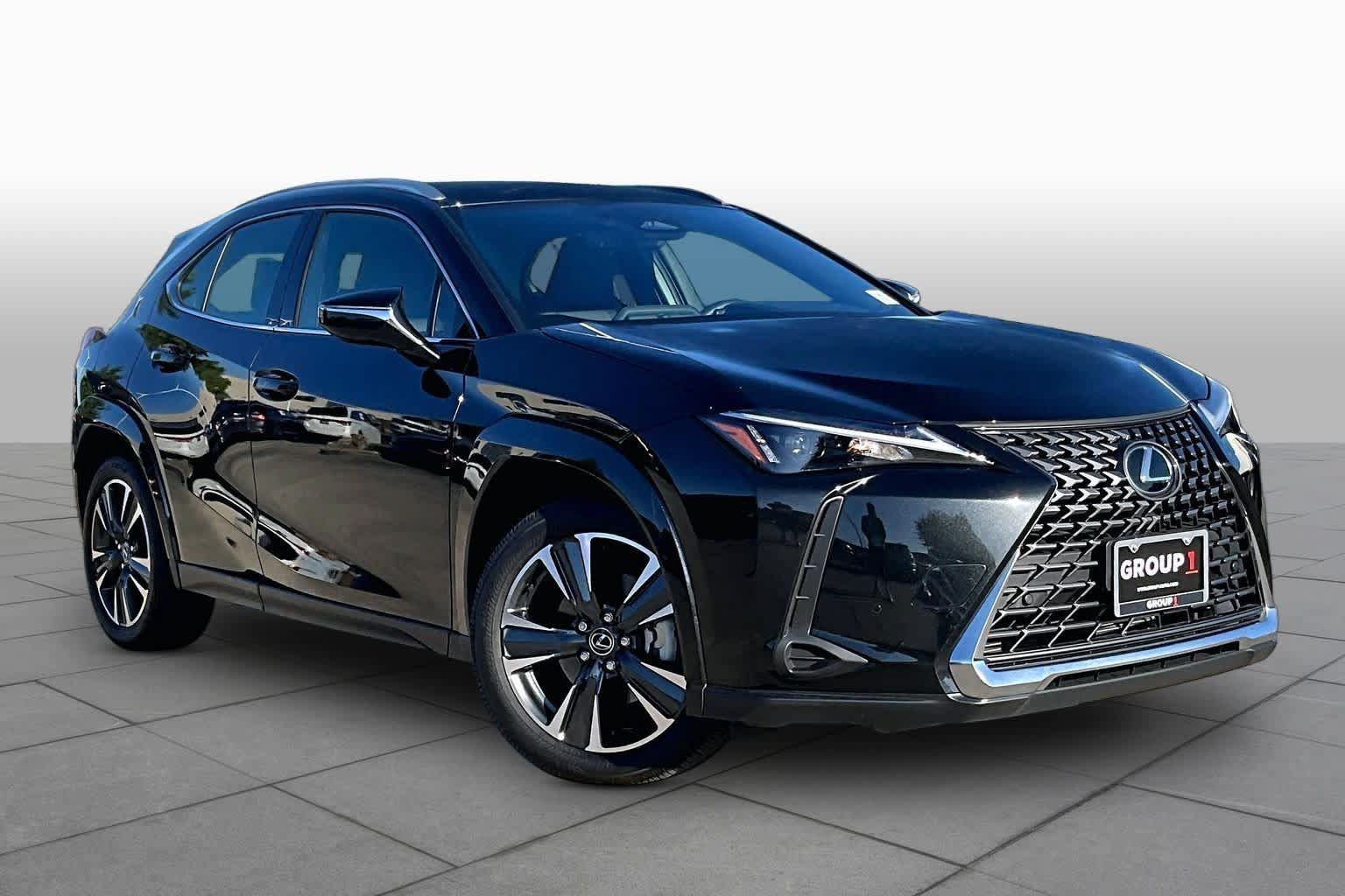 Used 2025 Lexus UX 300h FWD w/ Accessory Package (Z1) image 3