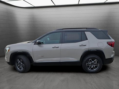 New 2026 GMC Terrain AT4 AWD/4WD image 2