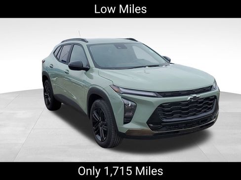 Certified 2025 Chevrolet Trax ACTIV w/ Driver Confidence Package image 2