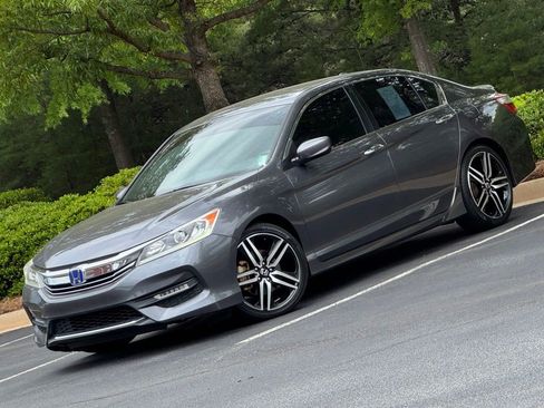 Used 2017 Honda Accord Sport image 1