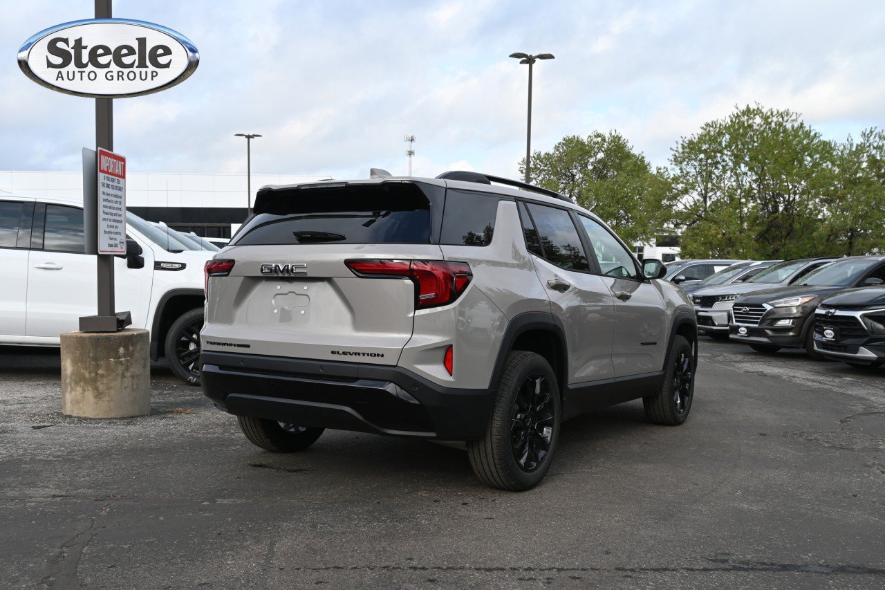 New 2027 GMC Terrain Elevation w/ Elevation Premium Package AWD/4WD image 5