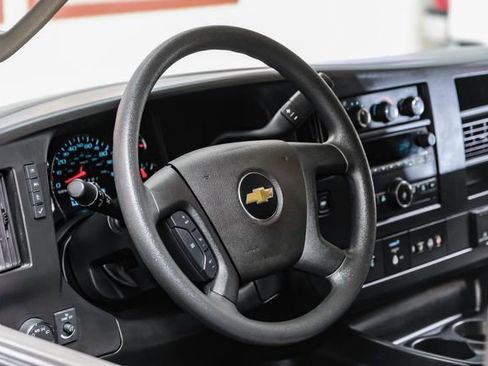 Used 2023 Chevrolet Express 3500 LS image 17