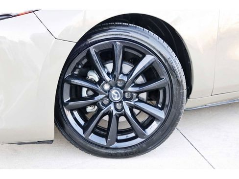 Used 2025 MAZDA MAZDA3 Carbon image 30