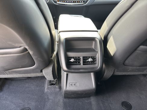 Used 2024 Cadillac Lyriq Tech AWD/4WD image 20