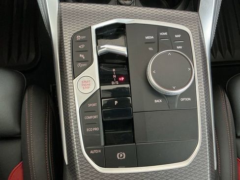 Certified 2025 BMW 440i xDrive Coupe w/ Premium Package image 17