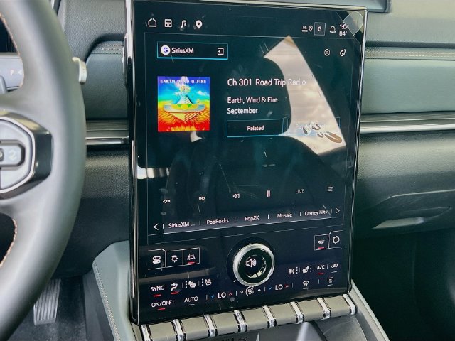 New 2027 GMC Terrain AT4 w/ Convenience Package III AWD/4WD image 10