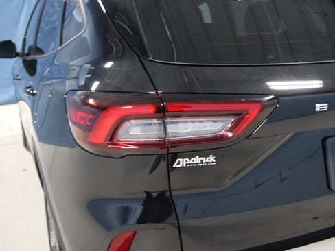 Used 2025 Ford Escape ST-Line Elite image 33