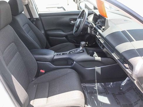Used 2024 Honda HR-V LX image 17