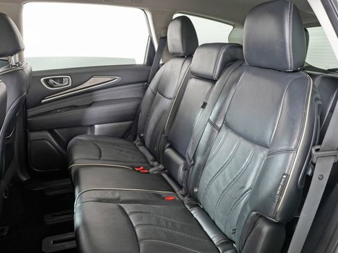Used 2019 INFINITI QX60 Luxe w/ Essential Package AWD/4WD image 34
