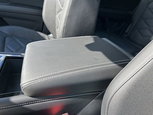 New 2026 Volkswagen Atlas SE image 39