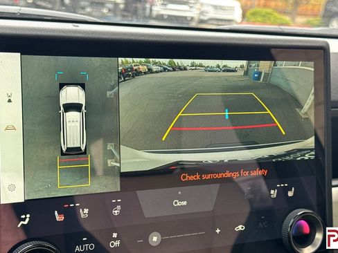 Used 2025 Lexus GX 550 image 24