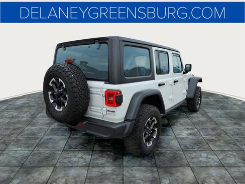 Used 2024 Jeep Wrangler Unlimited Rubicon 4xe image 3