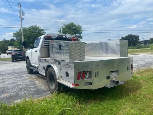 Used 2020 RAM 3500 Tradesman AWD/4WD image 4