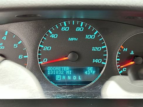 Used 2015 Chevrolet Impala LT w/ LT Sunroof Package image 15