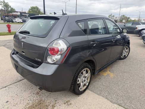 Used 2009 Pontiac Vibe w/ Preferred Package FWD image 21
