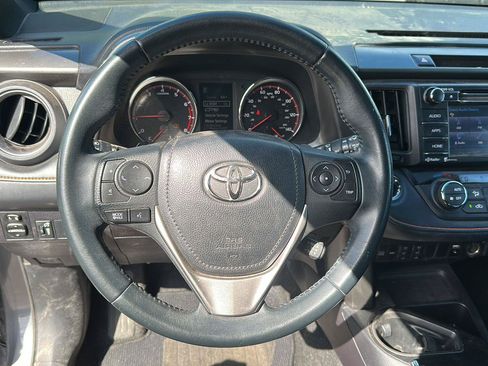 Used 2016 Toyota RAV4 SE AWD/4WD image 16