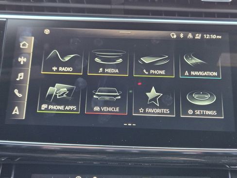 Certified 2022 Audi Q8 Premium Plus w/ Premium Plus Package image 20