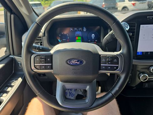 Used 2024 Ford F150 XLT w/ Tow/Haul Package AWD/4WD image 19