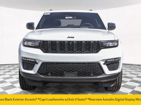 New 2025 Jeep Grand Cherokee Limited w/ Luxury Tech Group II image 9
